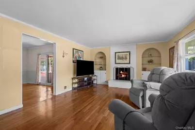 76 Soundview Avenue, White Plains, NY 10606 - Photo 9