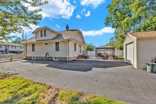 245 N 7th St, Lindenhurst, NY 11757 - Photo 27