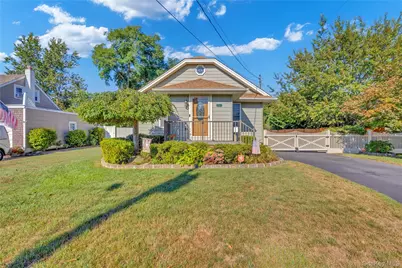 245 N 7th Street, Lindenhurst, NY 11757 - Photo 1