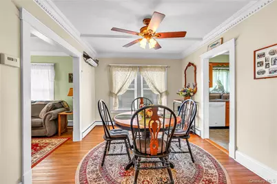 245 N 7th Street, Lindenhurst, NY 11757 - Photo 9