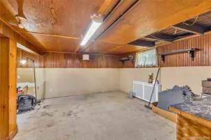 245 N 7th St, Lindenhurst, NY 11757 - Photo 23