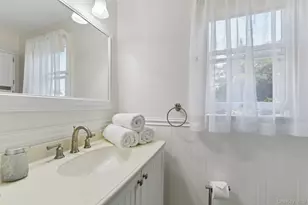 33 Cornell St, East Northport, NY 11731 - Photo 21