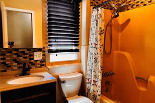 100 Hillside Dr, Middletown, NY 10941 - Photo 9