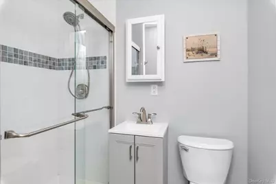 52 Bayview Avenue, Babylon, NY 11702 - Photo 21