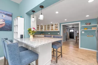 52 Bayview Avenue, Babylon, NY 11702 - Photo 3