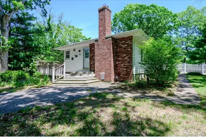 53 Ehrhardt Way, Islandia, NY 11749 - Photo 3
