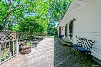 53 Ehrhardt Way, Islandia, NY 11749 - Photo 29