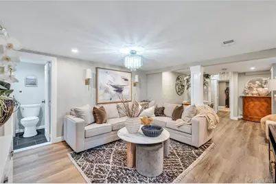 109 Shirley Court, Smithtown, NY 11787 - Photo 33