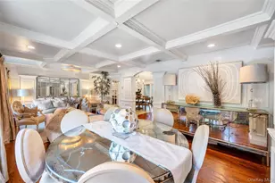 109 Shirley Ct, Smithtown, NY 11787 - Photo 13