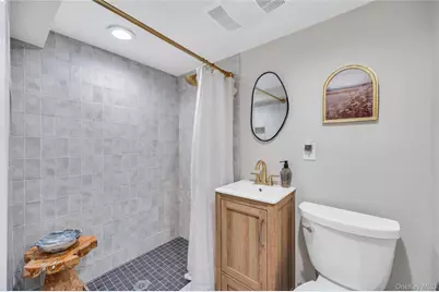 109 Shirley Court, Smithtown, NY 11787 - Photo 37
