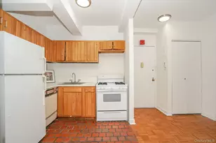 2166 Broadway, New York, NY 10024 - Photo 7