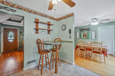 7 Elmwood Road, Deer Park, NY 11729 - Photo 11
