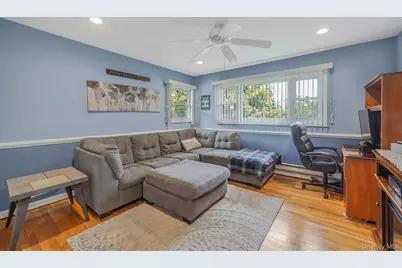 7 Elmwood Road, Deer Park, NY 11729 - Photo 17