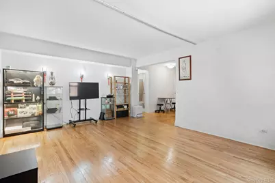 139-15 83rd Avenue #305, Briarwood, NY 11435 - Photo 11