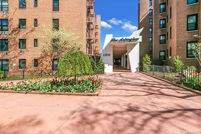 139-15 83rd Avenue #305, Briarwood, NY 11435 - Photo 1