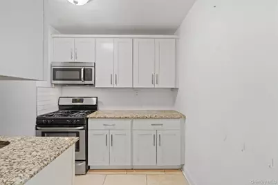 139-15 83rd Avenue #305, Briarwood, NY 11435 - Photo 3