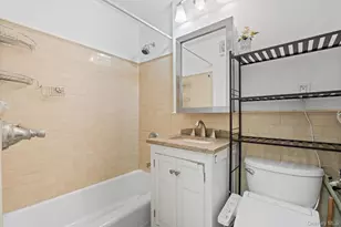 139-15 83rd Ave, Briarwood, NY 11435 - Photo 21