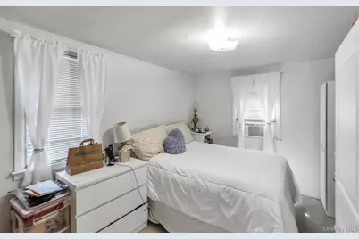 33 Cedar Drive, Miller Place, NY 11764 - Photo 11