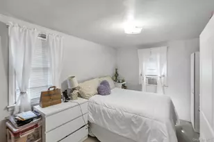 33 Cedar Dr, Miller Place, NY 11764 - Photo 11