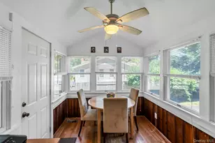 33 Cedar Dr, Miller Place, NY 11764 - Photo 9