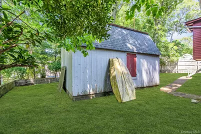 33 Cedar Drive, Miller Place, NY 11764 - Photo 21