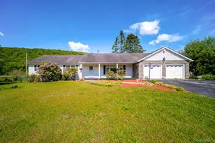 253 Rockland Rd, Roscoe, NY 12776 - Photo 7