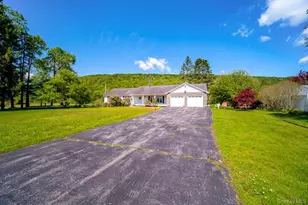 253 Rockland Rd, Roscoe, NY 12776 - Photo 3