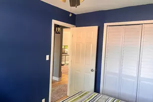 196-69 73 Ave, Fresh Meadows, NY 11366 - Photo 7
