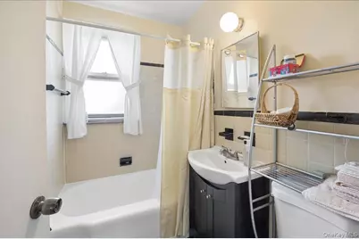 7 Wainwright Avenue #2A, Yonkers, NY 10710 - Photo 13