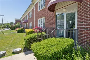 7 Wainwright Ave, Yonkers, NY 10710 - Photo 3