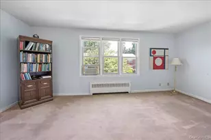 7 Wainwright Ave, Yonkers, NY 10710 - Photo 5