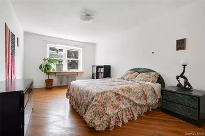 67-10 Selfridge Street, Forest Hills, NY 11375 - Photo 11