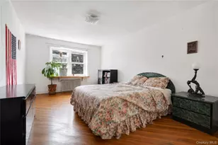 67-10 Selfridge St, Forest Hills, NY 11375 - Photo 11