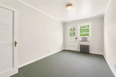 67-10 Selfridge Street, Forest Hills, NY 11375 - Photo 21