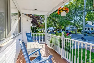 162 N Elm St, Massapequa, NY 11758 - Photo 3