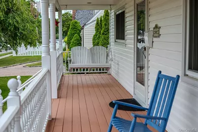162 N Elm Street, Massapequa, NY 11758 - Photo 5