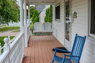162 N Elm St, Massapequa, NY 11758 - Photo 5