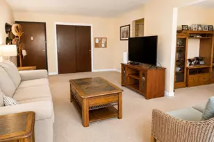379 Richard Ct, Pomona, NY 10970 - Photo 3