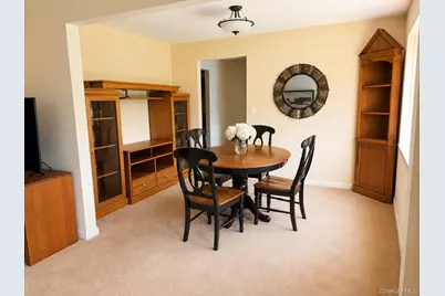 379 Richard Court, Pomona, NY 10970 - Photo 7