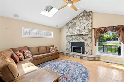 54 Breezy Point Road, Wading River, NY 11792 - Photo 3