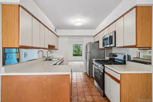 12 Evan Ct, Nanuet, NY 10954 - Photo 11