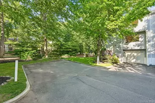 12 Evan Ct, Nanuet, NY 10954 - Photo 33