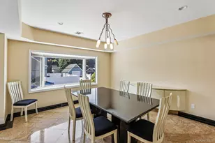 1218 Centre St, Hewlett, NY 11557 - Photo 9