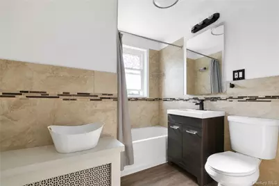61-20 156th Street, Flushing, NY 11367 - Photo 19