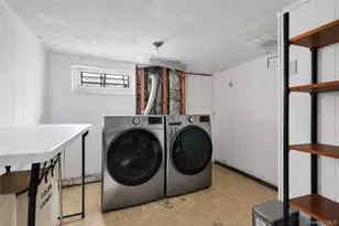 61-20 156th St, Flushing, NY 11367 - Photo 25