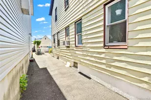 61-20 156th St, Flushing, NY 11367 - Photo 29