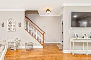 11 Coventry Ln, Smithtown, NY 11787 - Photo 19