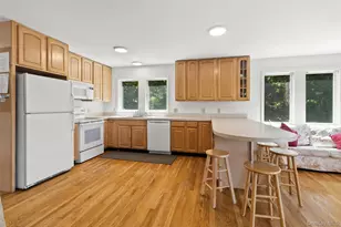 64 Lillian Rd, Mahopac, NY 10541 - Photo 19