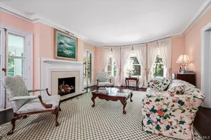 563 Asharoken Ave, Northport, NY 11768 - Photo 9
