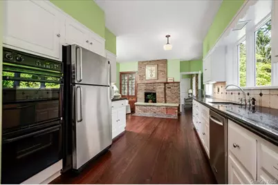 563 Asharoken Avenue, Northport, NY 11768 - Photo 15